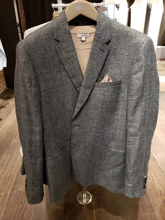 Reiss 7