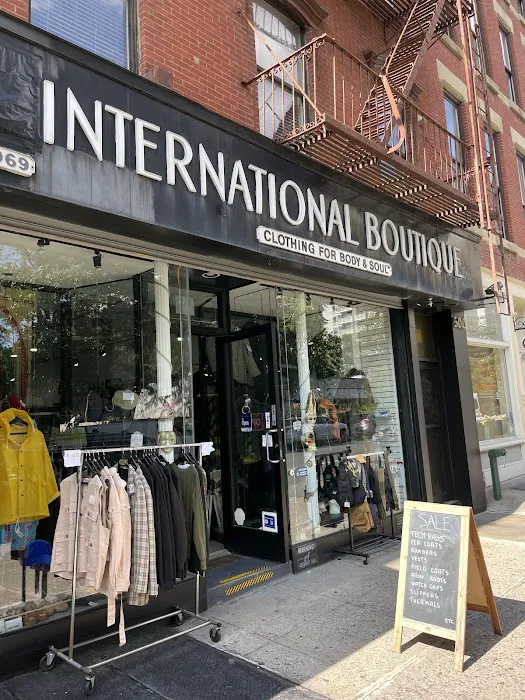 International Boutique 1