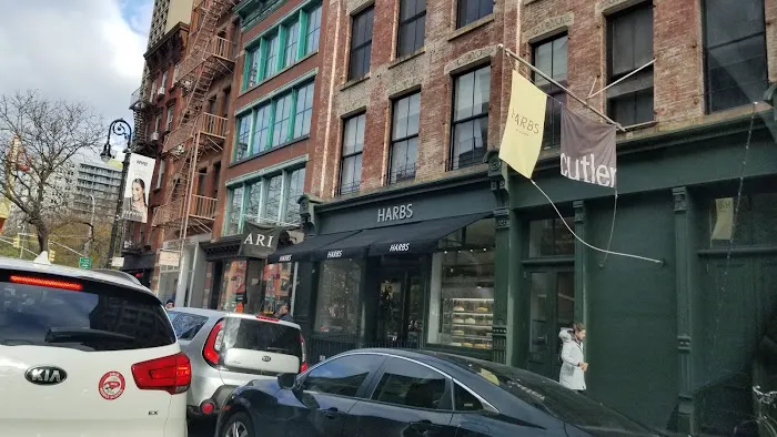 ARI Soho 4