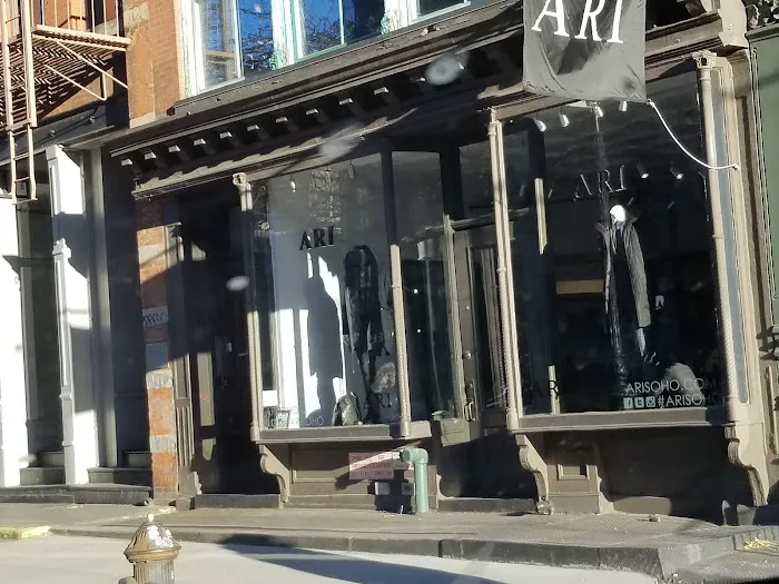 ARI Soho 7