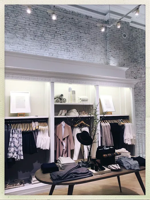 Club Monaco SoHo 6