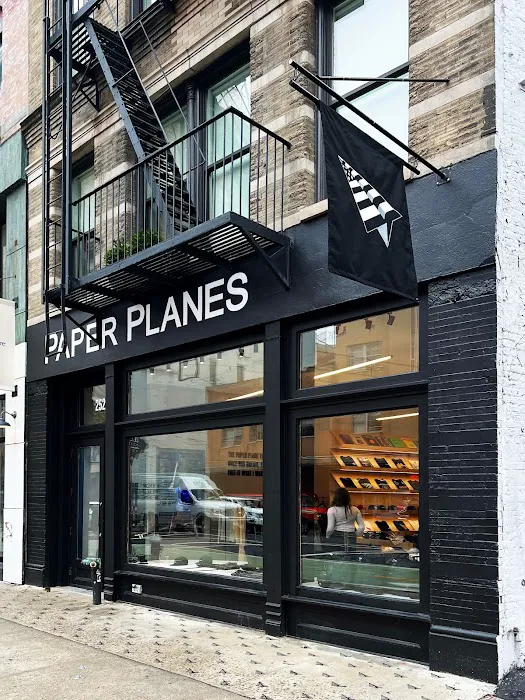 Paper Planes 7