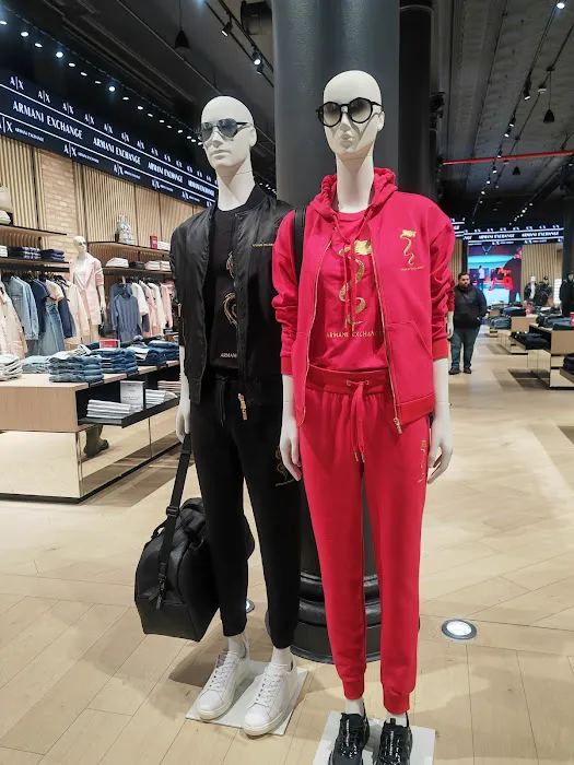 AX Armani Exchange 7