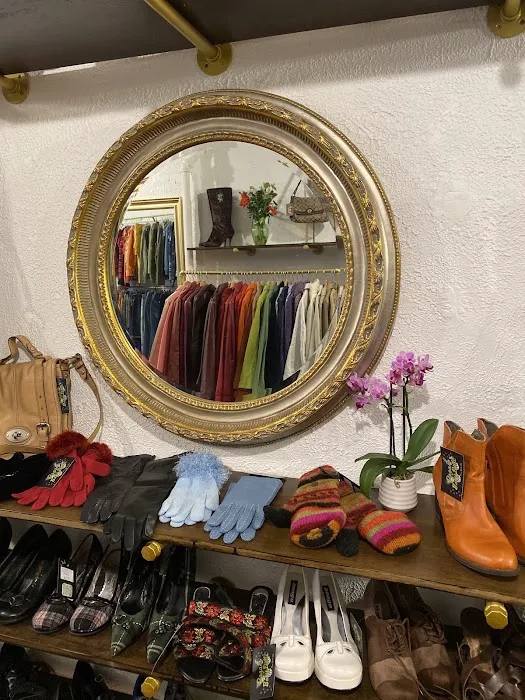 PaganBabyDolls Vintage Boutique 6