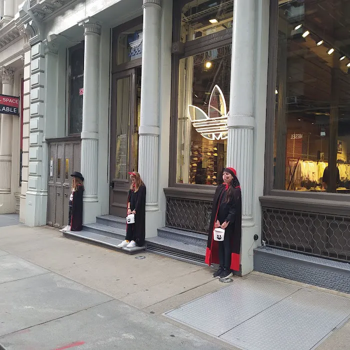 Originals Flagship Store New York, Spring Street 0