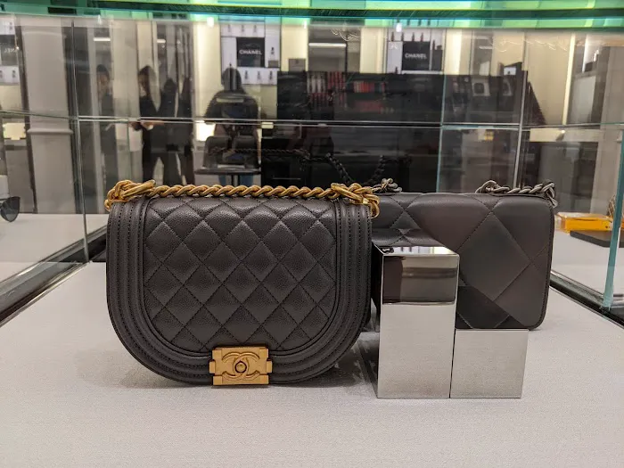 Chanel 6