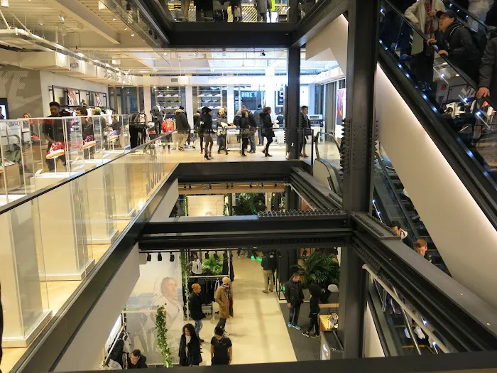 Nike Soho 8