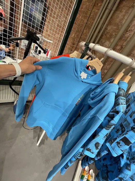 Lacoste 4