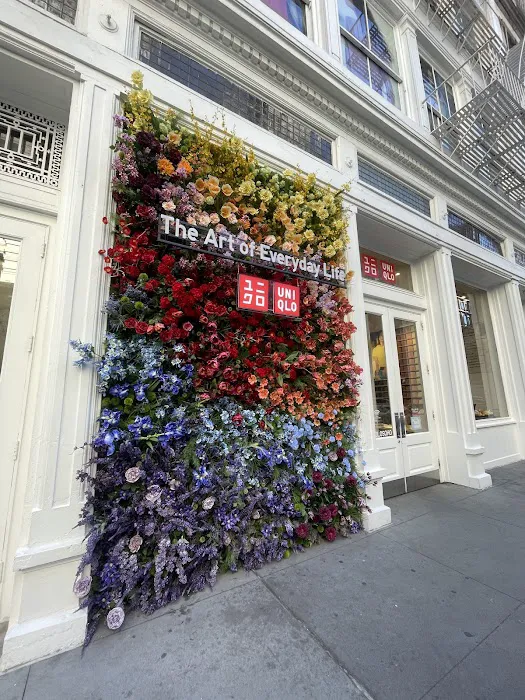 UNIQLO Soho Store 8