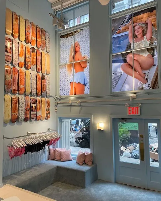 Frankies Bikinis 2