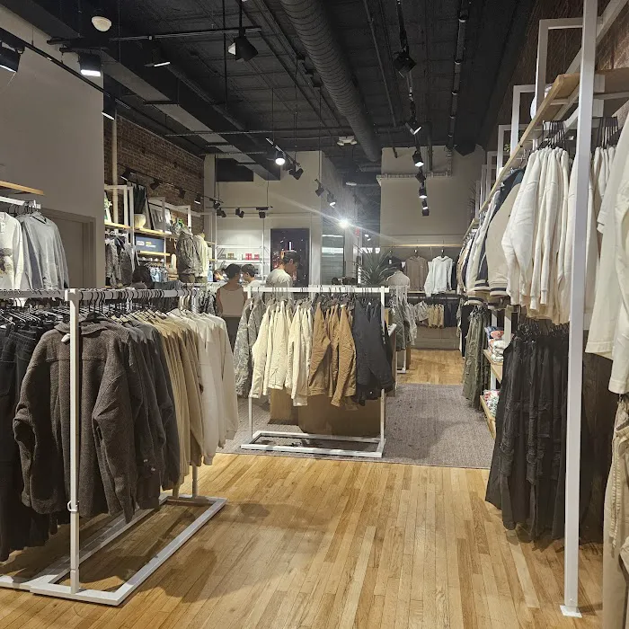 Abercrombie & Fitch 5
