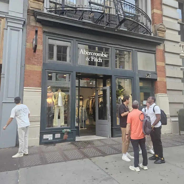Abercrombie & Fitch 1