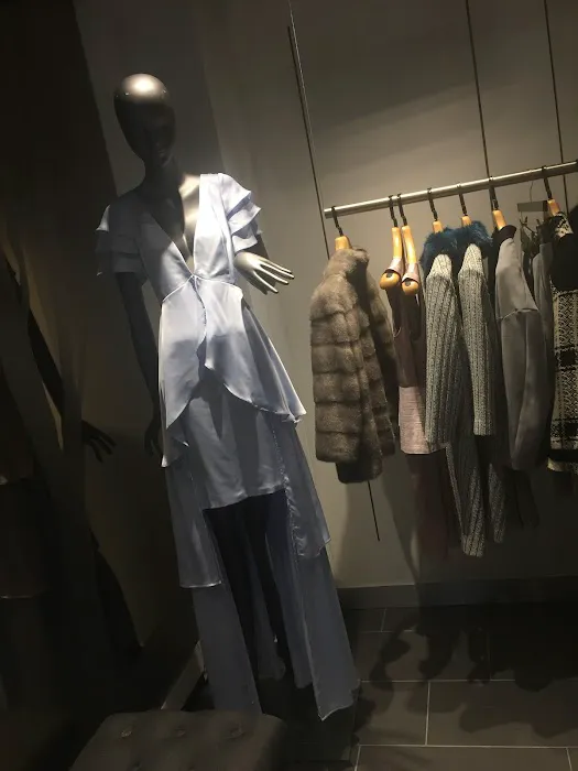 Vivienne Hu 4