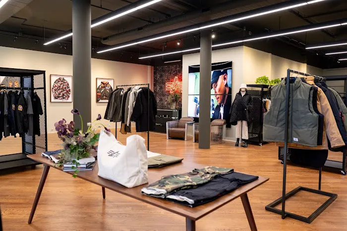 Alpha Industries 4