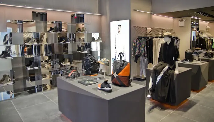 Y-3 SoHo Store New York 5