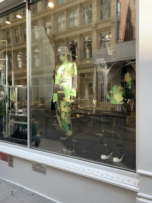 Y-3 SoHo Store New York 0