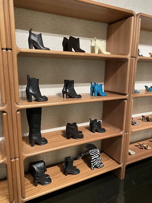 Bottega Veneta New York Soho 6
