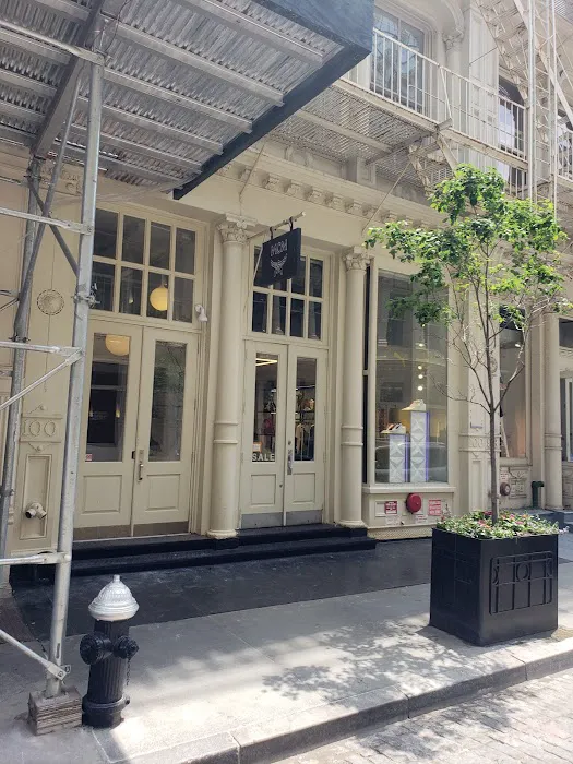 MCM SoHo 4