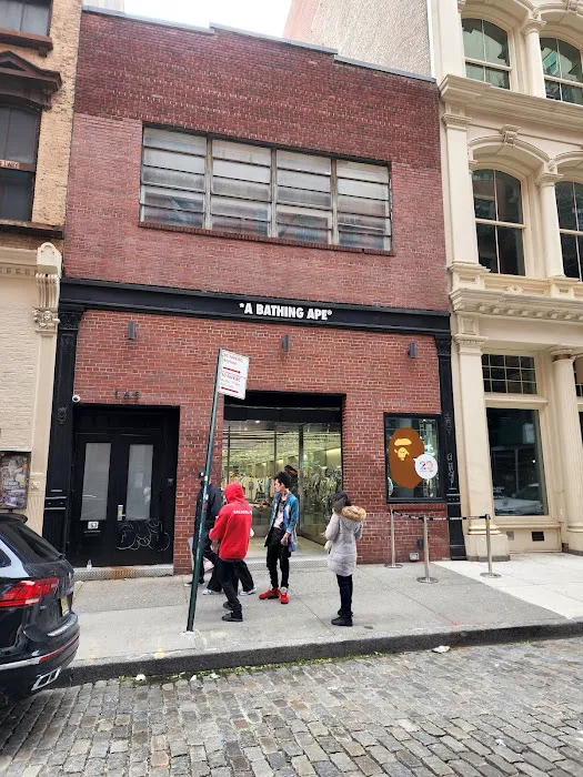 BAPE STORE NEW YORK SOHO 4