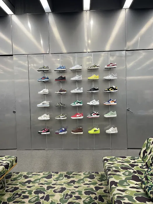 BAPE STORE NEW YORK SOHO 2