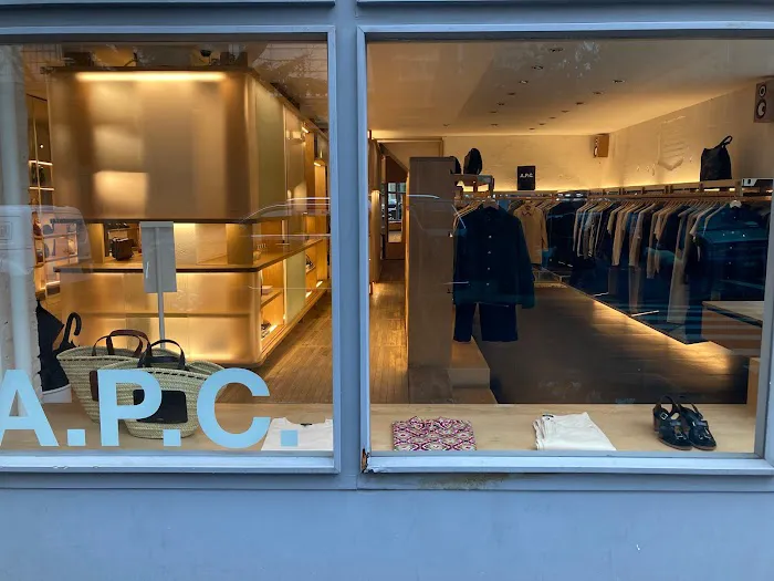 A.P.C. 4