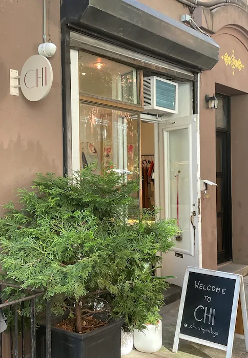 CHI Shop Village 7
