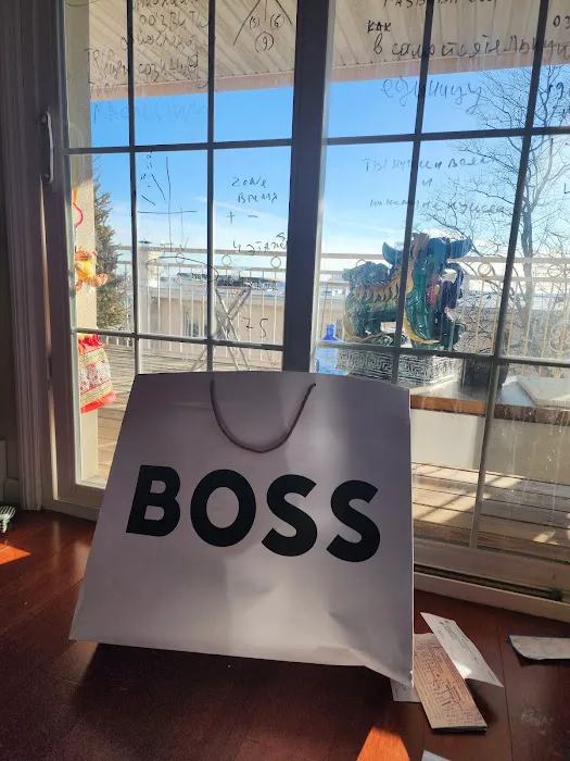 BOSS Store 4