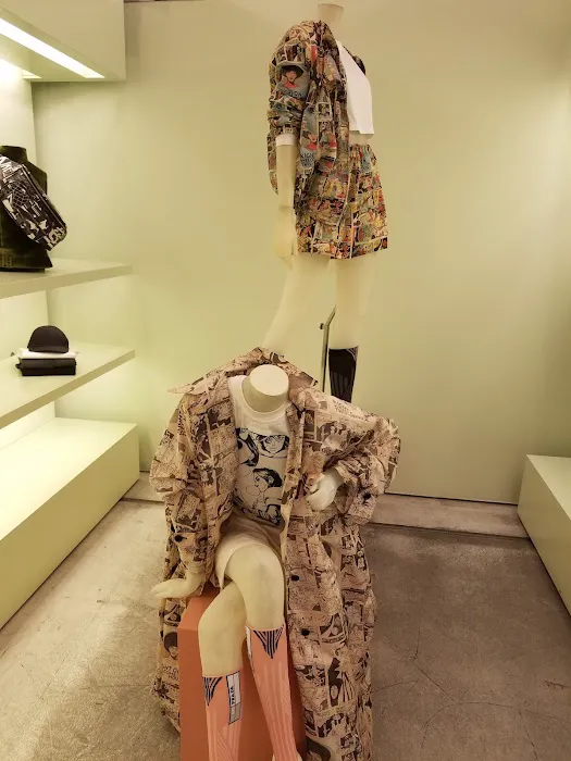 Prada New York Broadway 5