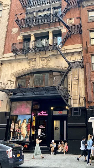 Agent Provocateur 3