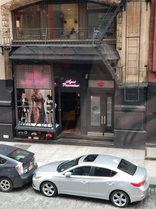 Agent Provocateur 4