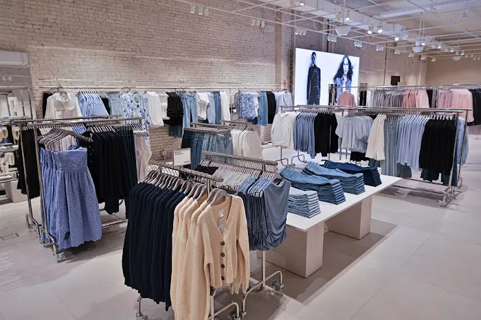 H&M 5