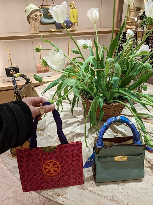 Tory Burch 1