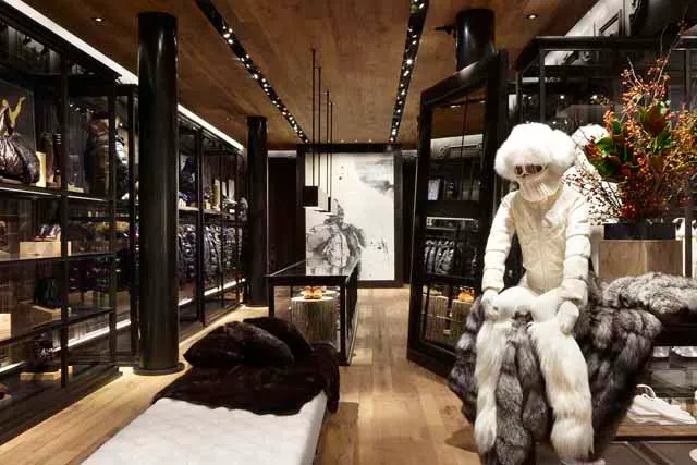 Moncler 8