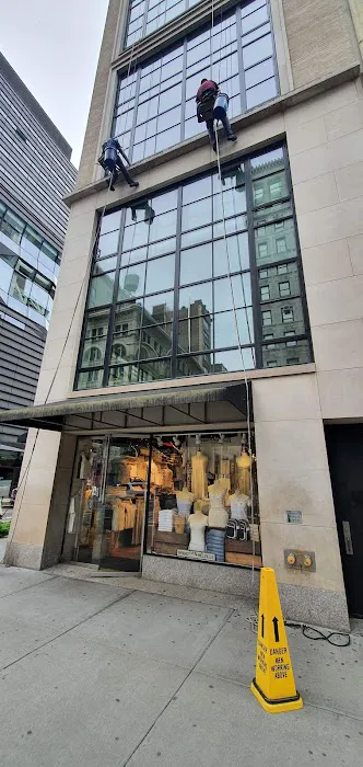 Brandy Melville - Fifth Avenue 1