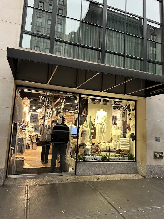 Brandy Melville - Fifth Avenue 7