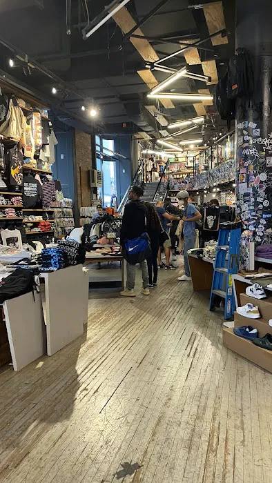 Zumiez 1