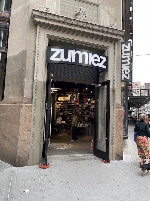 Zumiez 4
