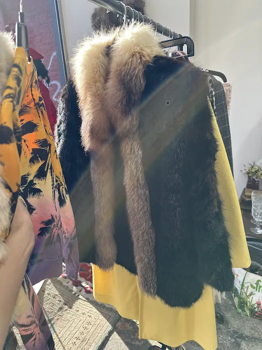 Vintage store 4