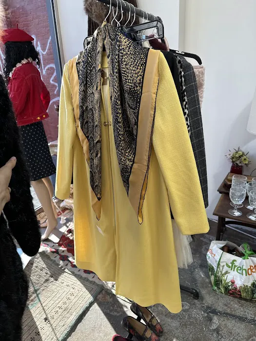 Vintage store 5