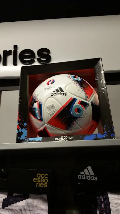 adidas Brand Center New York 3