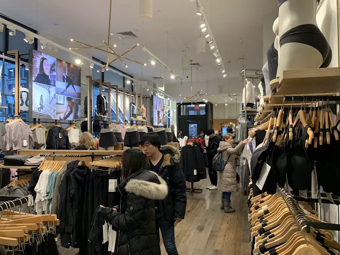 lululemon 1