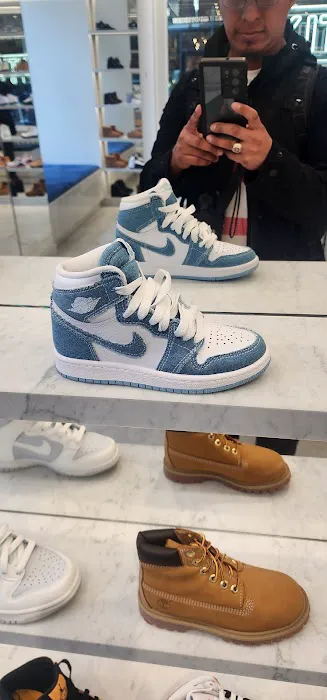 Kith Kids Manhattan 3