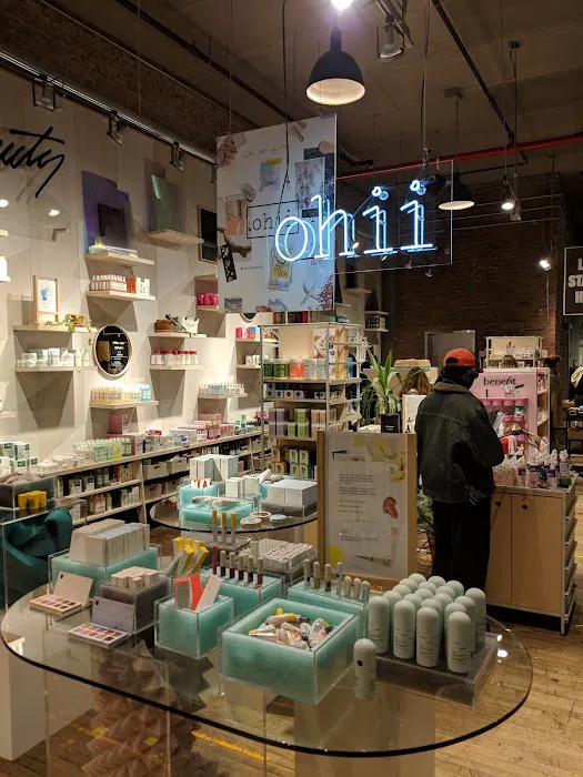 Urban Outfitters 9