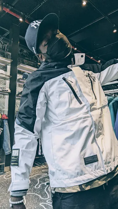 AAPE STORE NEW YORK 6