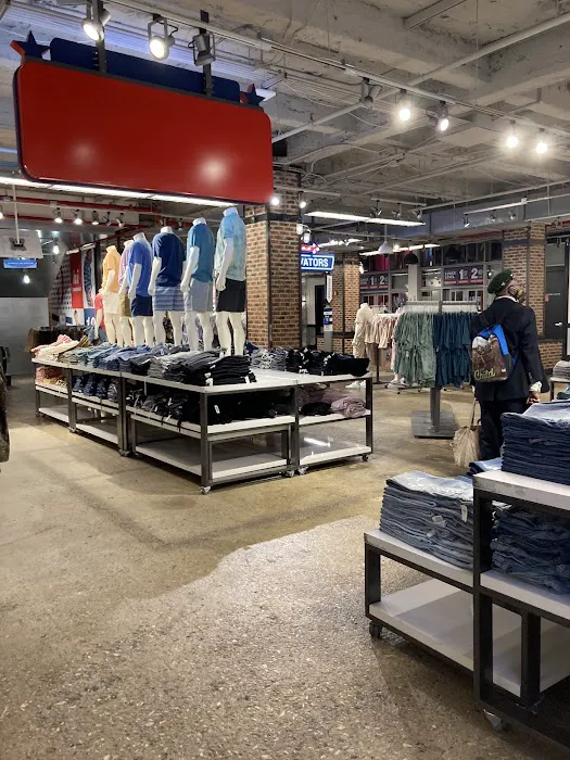 Old Navy 7