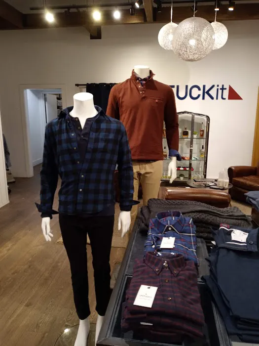 UNTUCKit 0