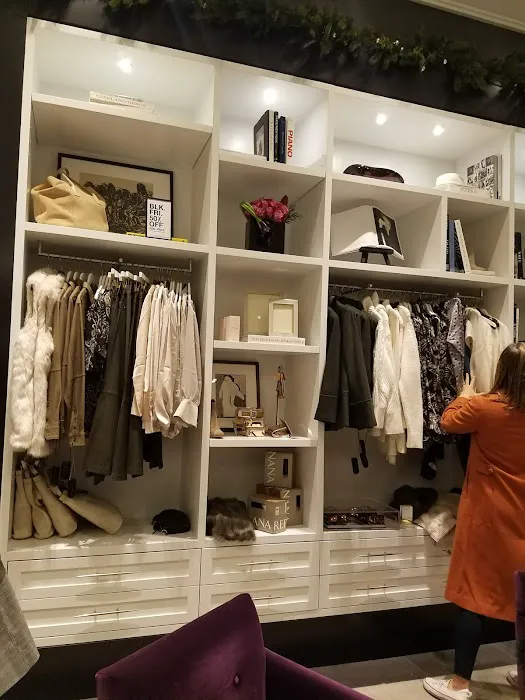 Banana Republic 8