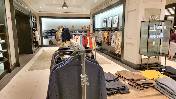 Banana Republic 1