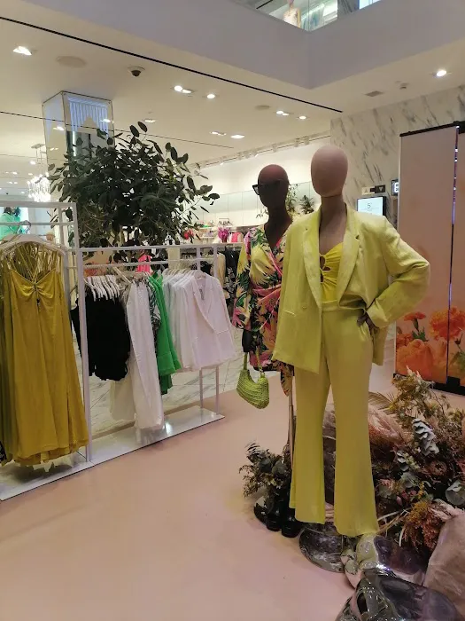 H&M 8