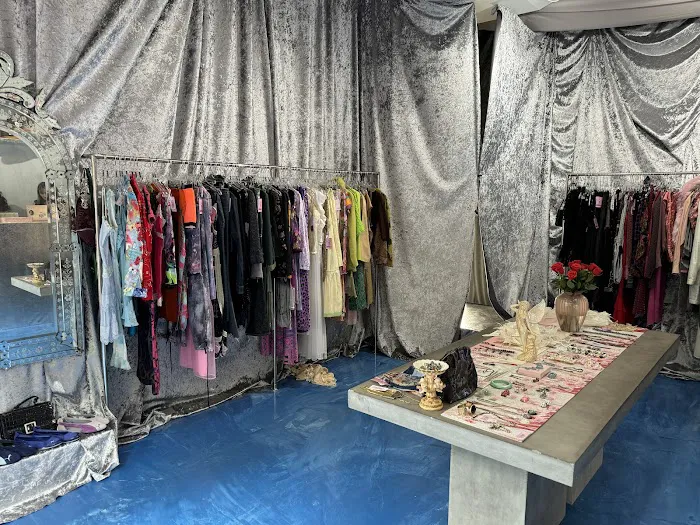 Angels Boutique 6